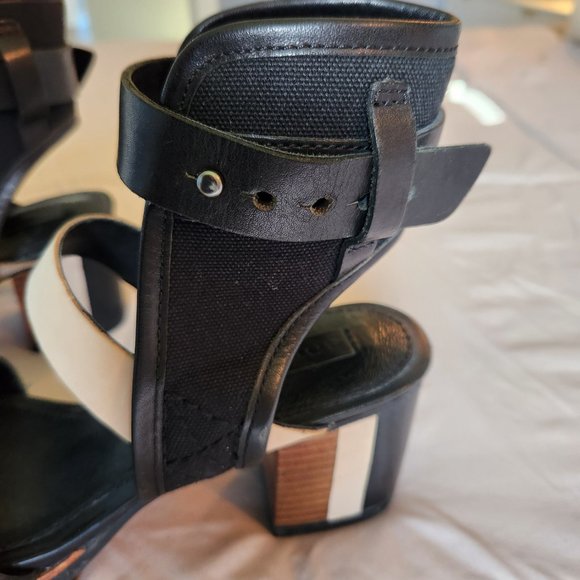 Sorel Black Tan Addington Cuff Leather Colorblock Heel Open Toe Sandal - Picture 9 of 12